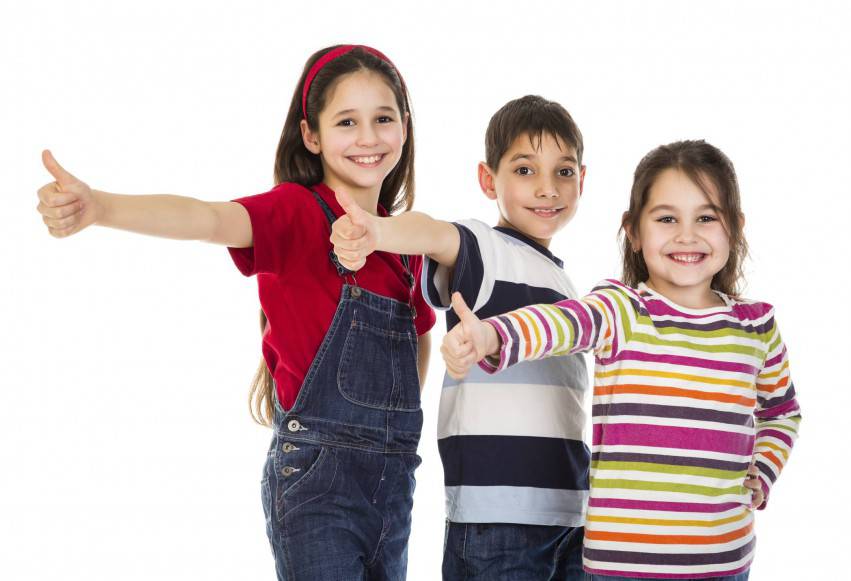 Three kids with thumbs up sign