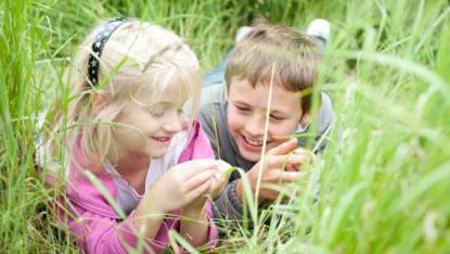 bambini nella natura