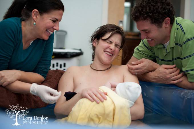 famiglia e ostetrica