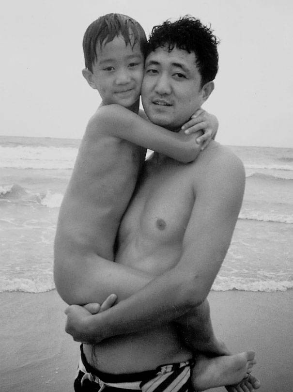 padre e figlio al mare