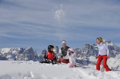 Paganella Ski_bambini_famiglia sulla neve_sci discesa_ph.Tonina (8)