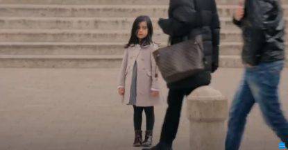 bambina di 6 anni sola