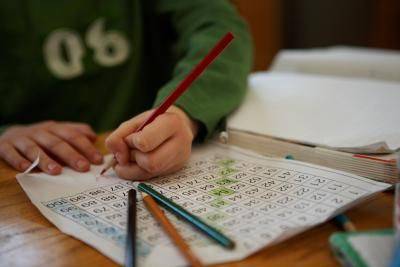 bambino a scuola