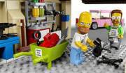 Homer Simpson e Ned Lego