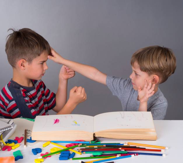 bambini violenti a scuola