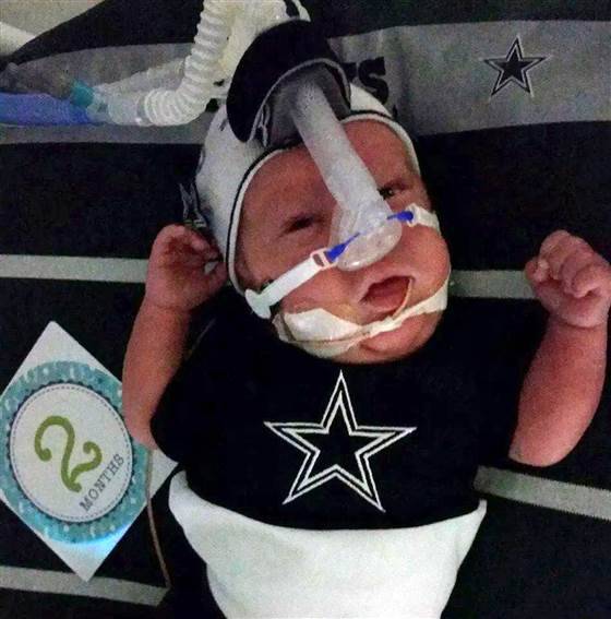 neonato in terapia intensiva