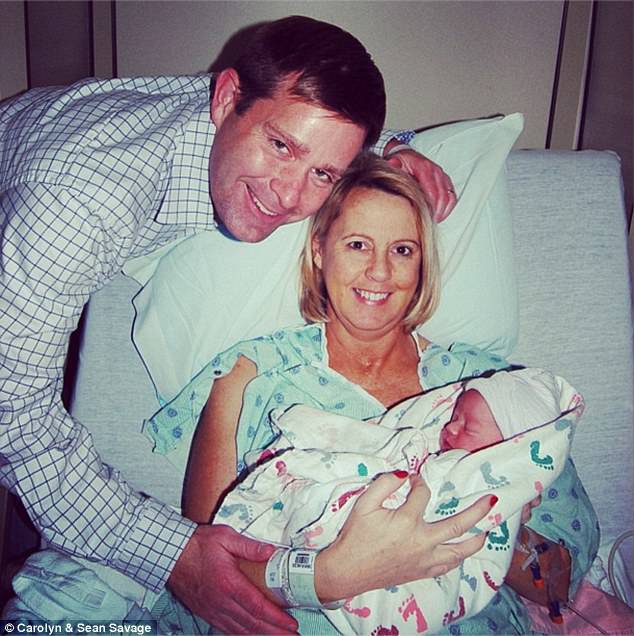 genitori con bimbo piccolo