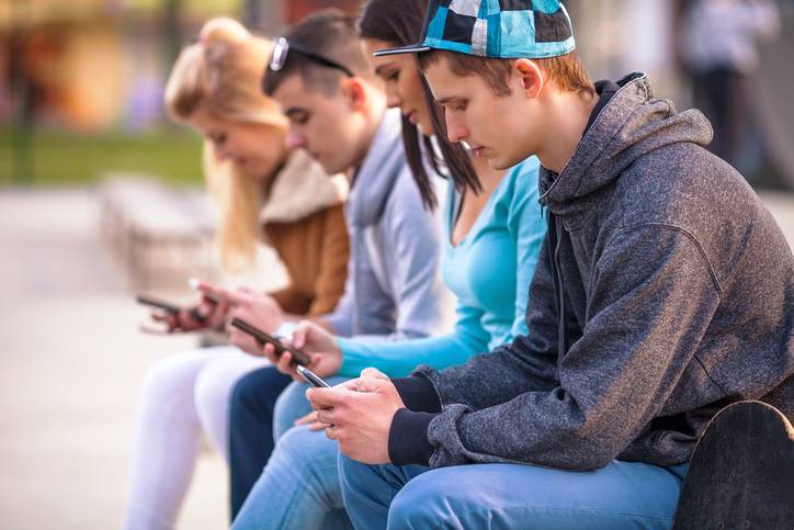 adolescenti e smartphone