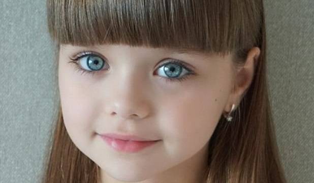 bambina più bella del mondo