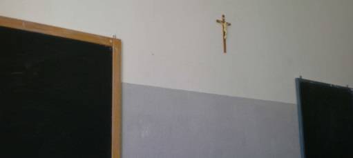 crocifisso nelle scuole