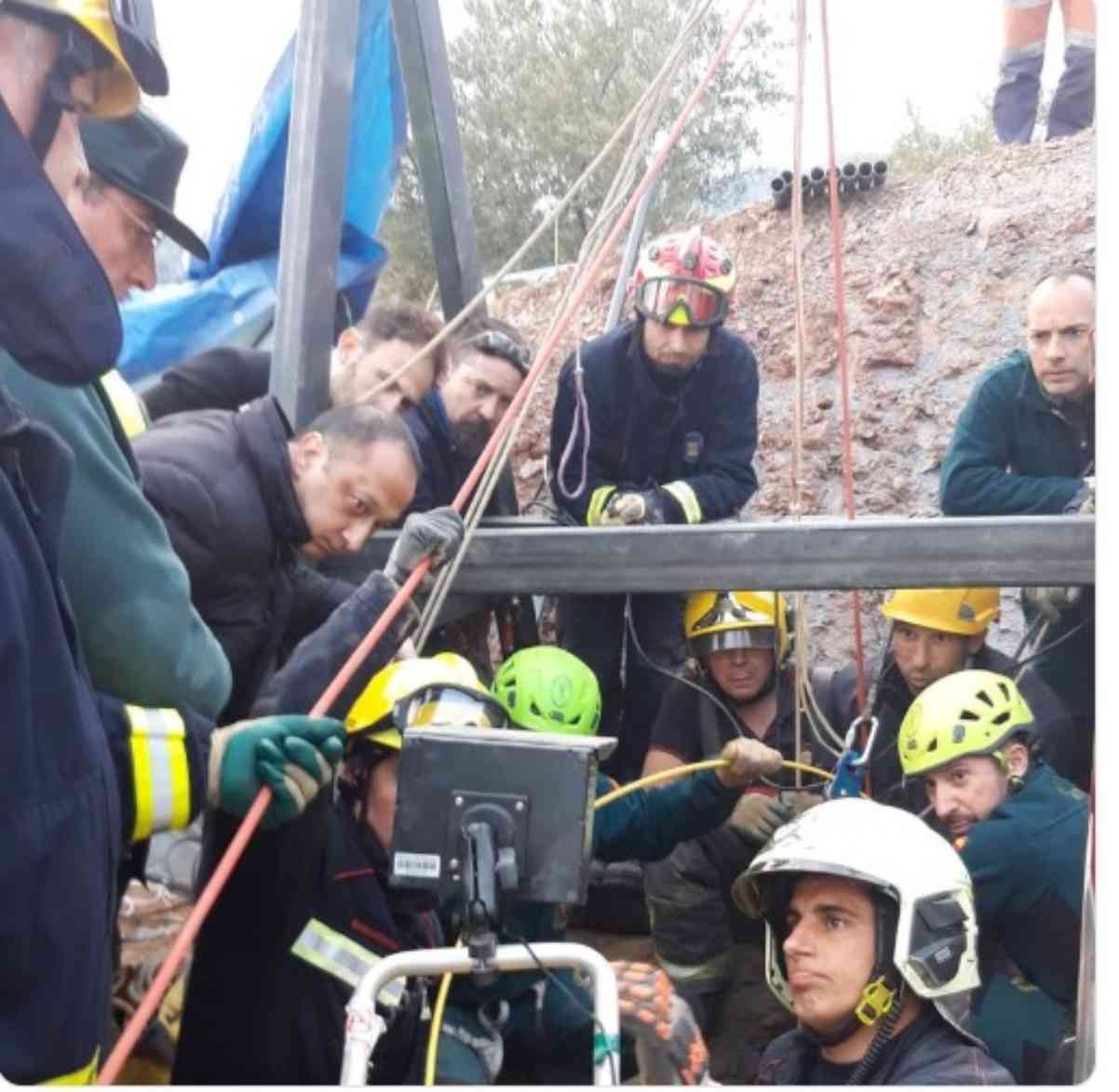 bambino caduto nel pozzo