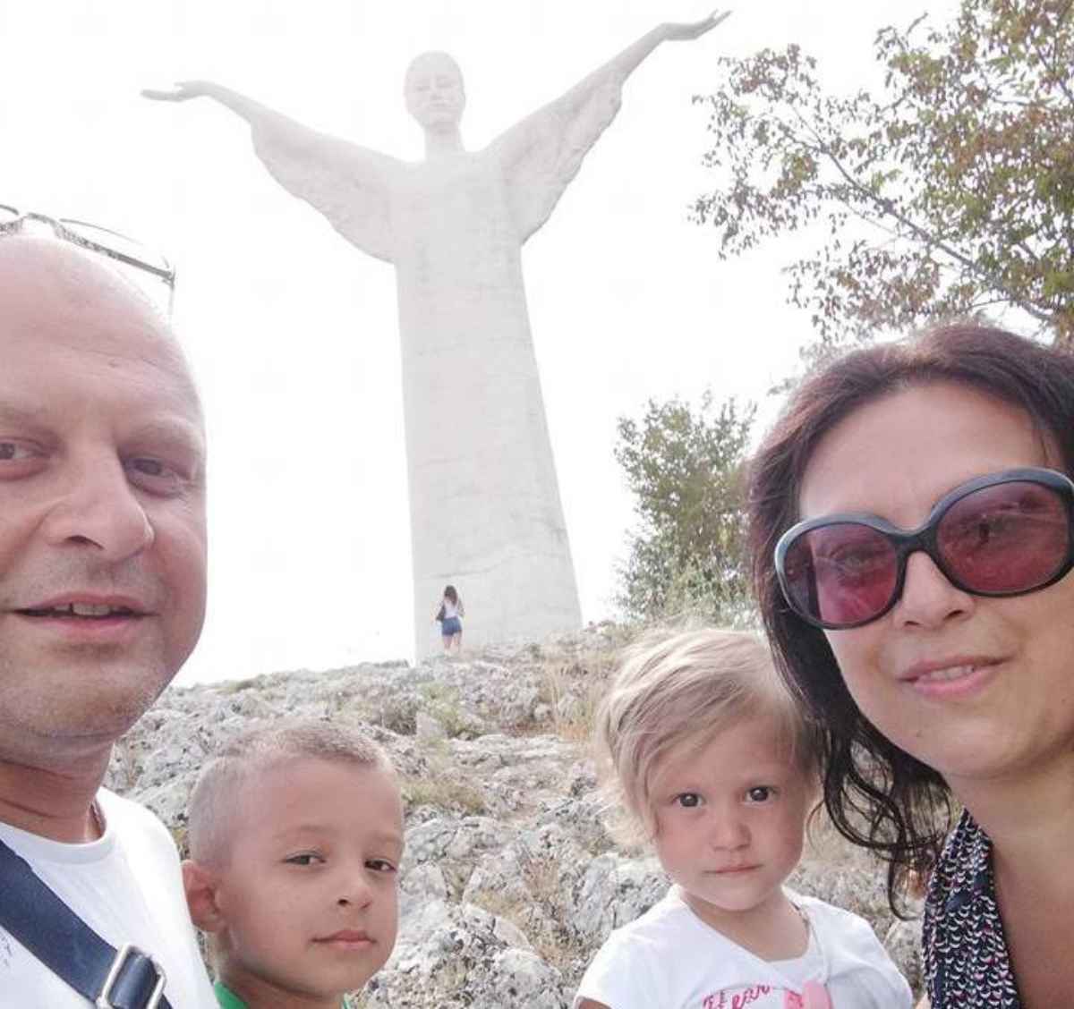 bambina soffocata da un wurstel