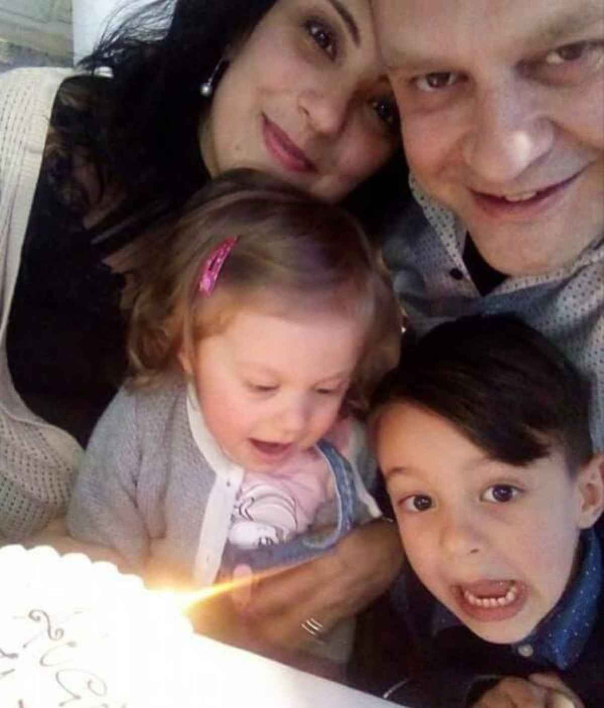 bambina soffocata da un wurstel 2