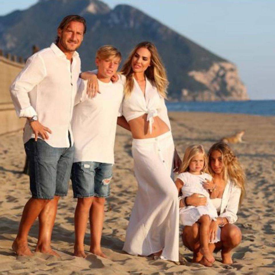francesco totti family