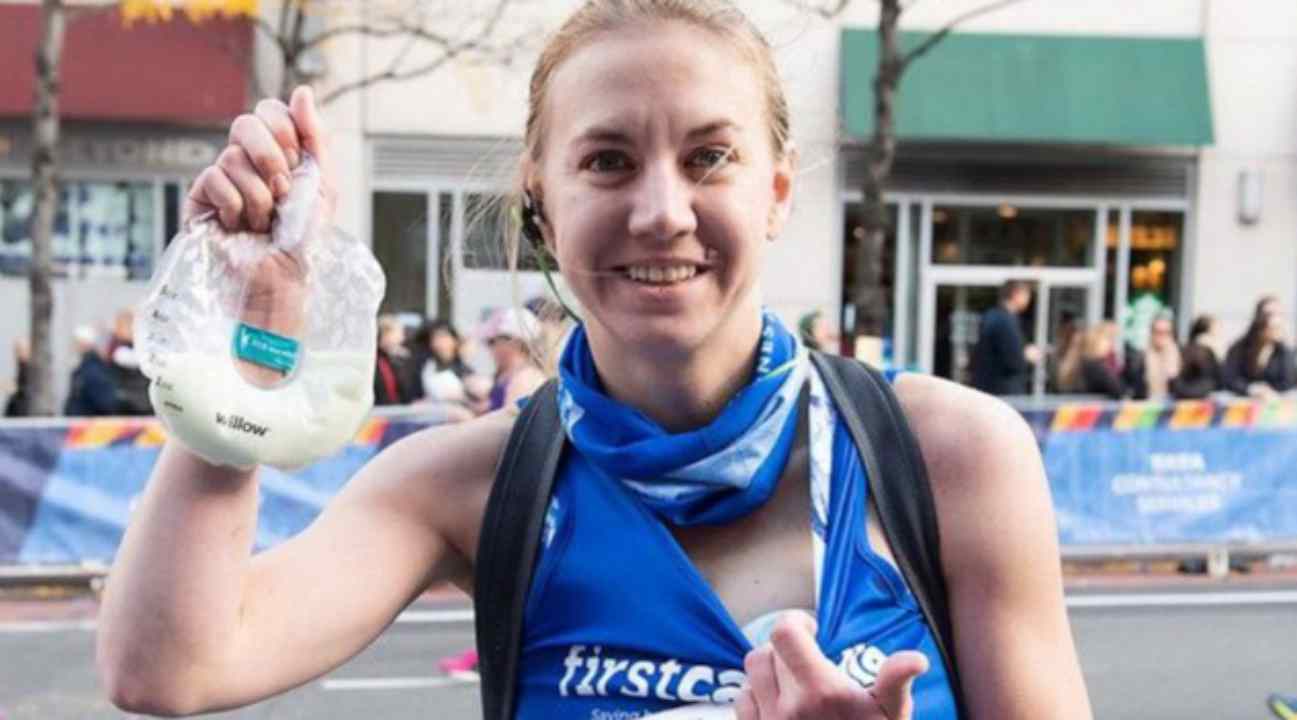 mamma fa maratona e pompa il latte 2