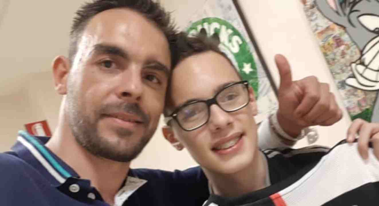 ragazzo con un tumore al cervello