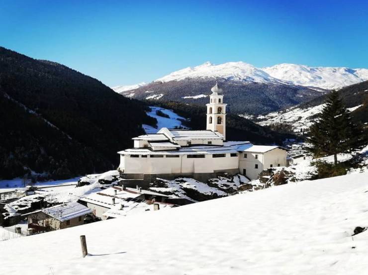 Bambino muore incidente neve