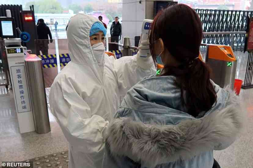 bambini abbandonati in aeroporto 11