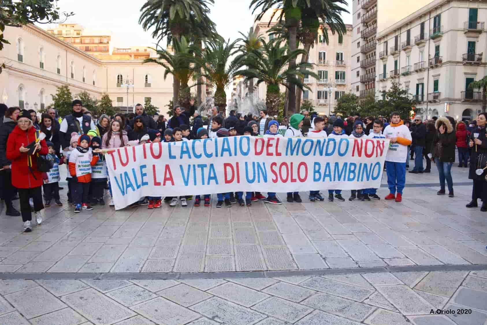 BAMBINI TARANTO INQUINAMENTO