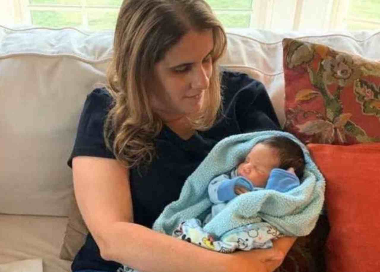 insegnante salva bambino dal coronavirus