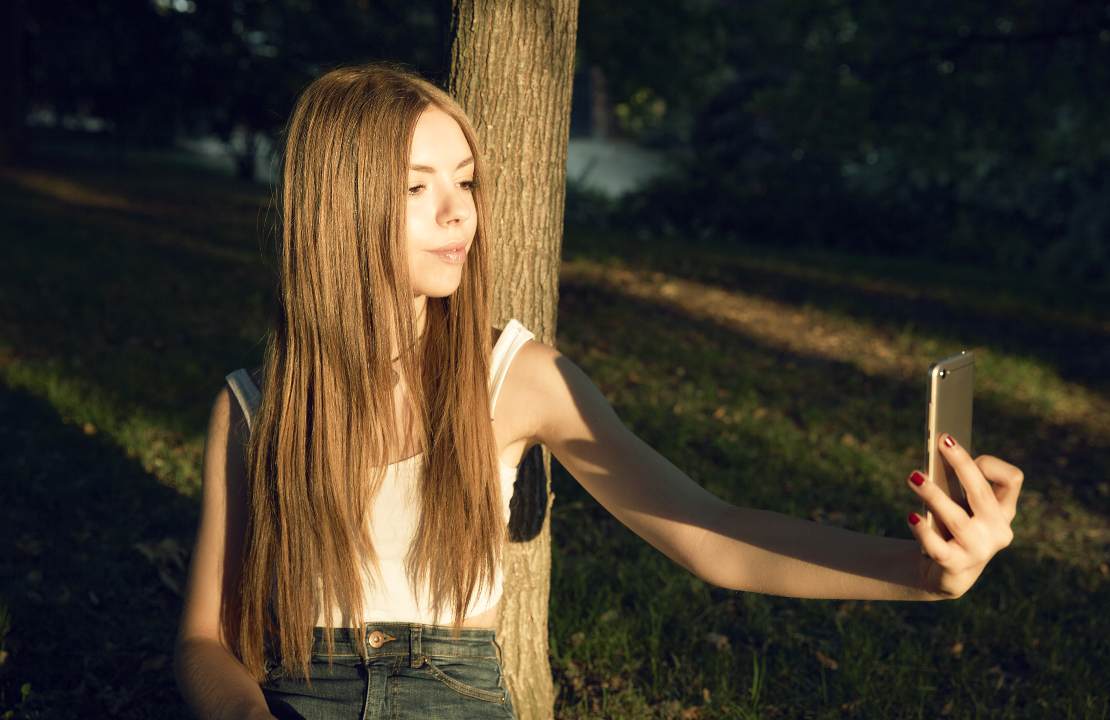 applicazione raggi uv adolescenti studio