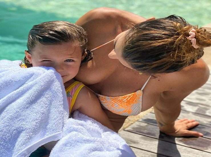 Elisabetta Canalis volto figlia