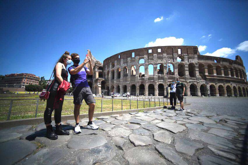 coronavirus italia morti calo