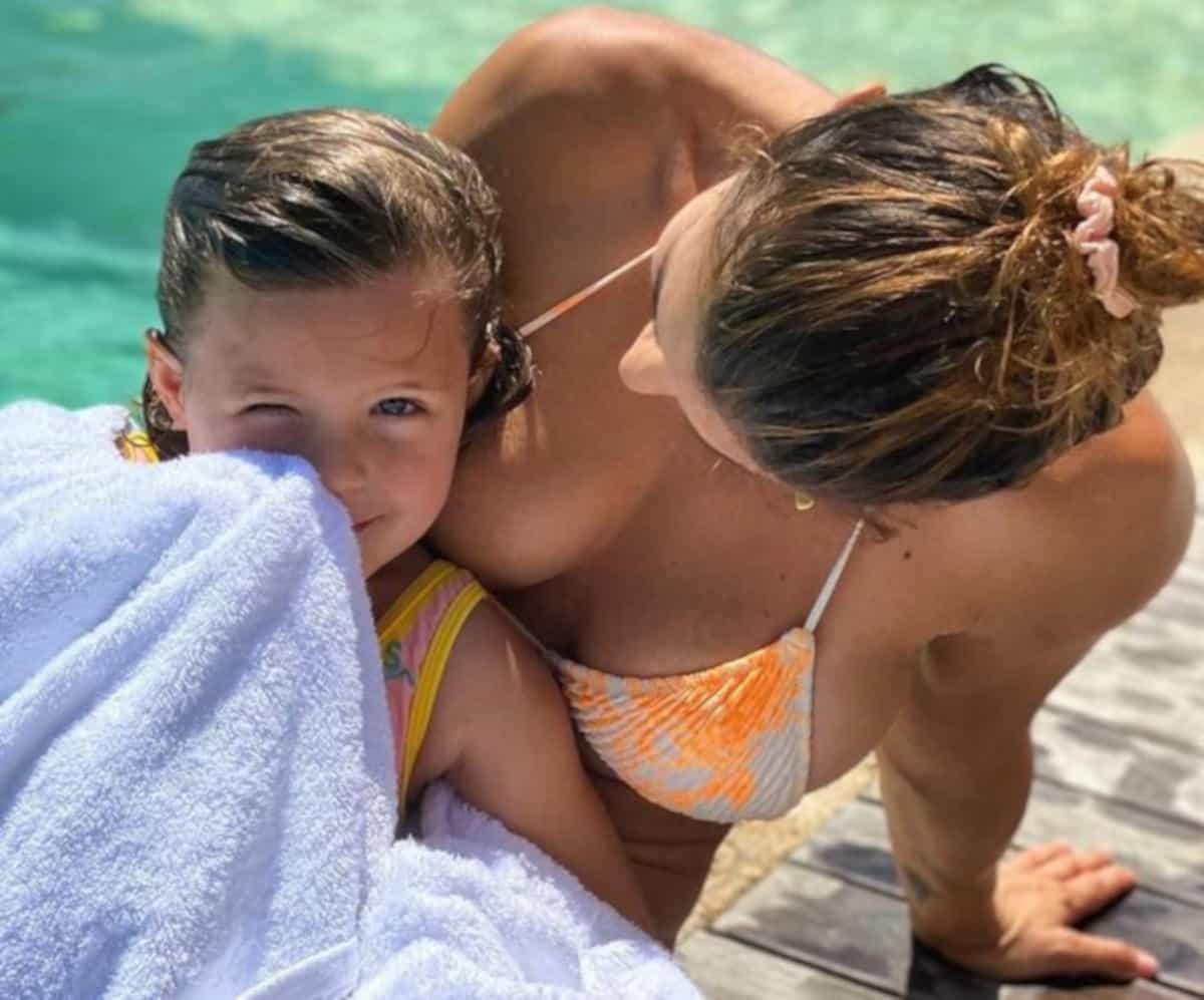 elisabetta canalis mare figlia