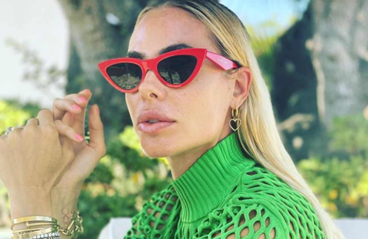 Ilary Blasi con Isabel