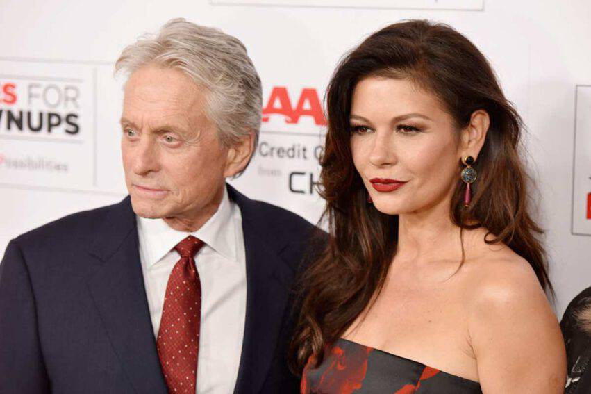 Catherine Zeta Jones e Douglas dylan e Carys