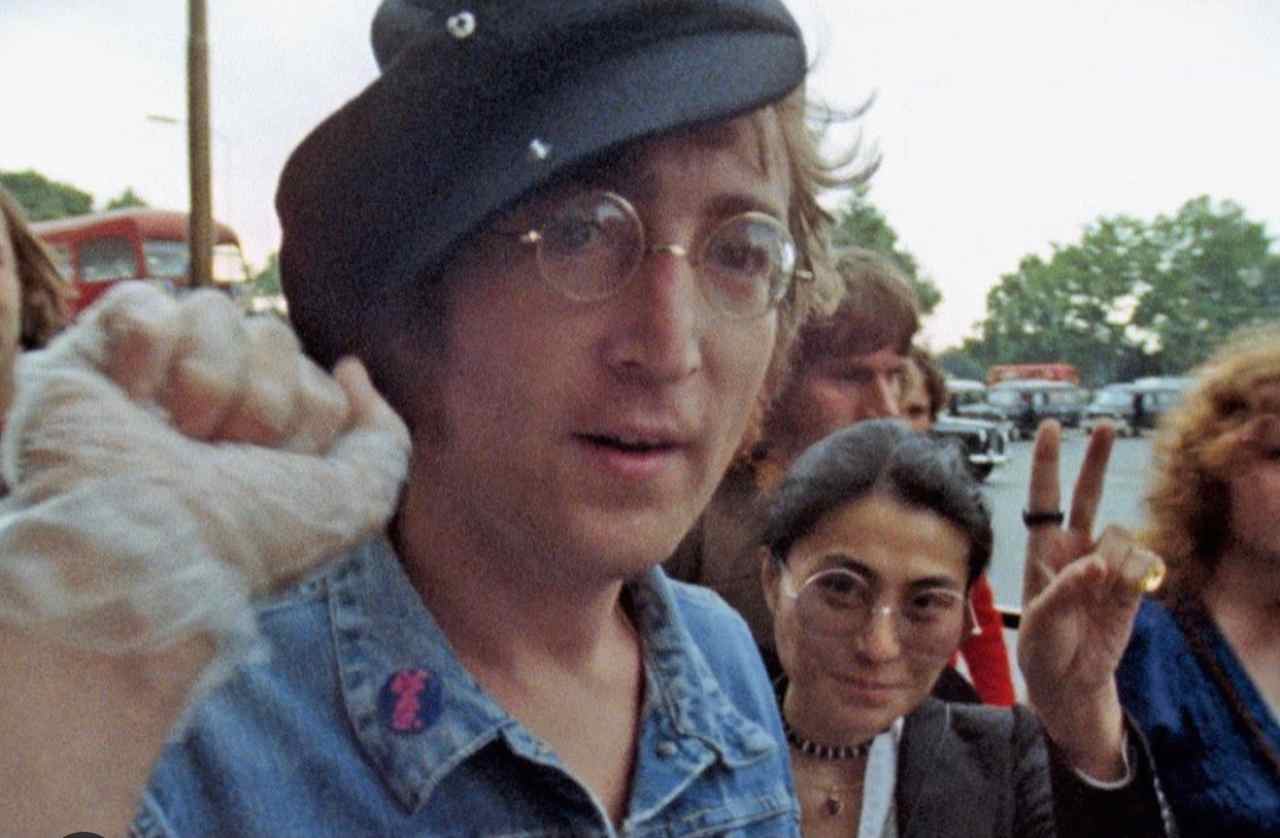 John Lennon (fonte Instagram @johnlennon)