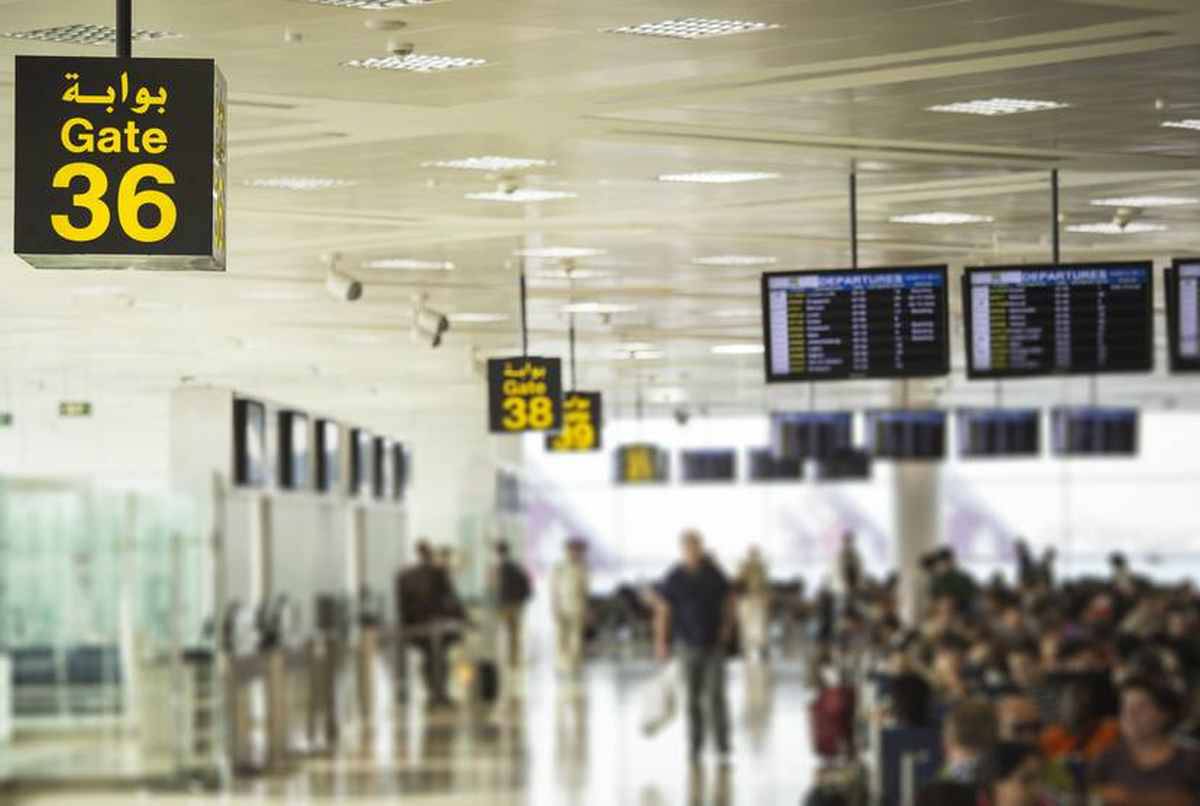 Neonato lasciato in aeroporto