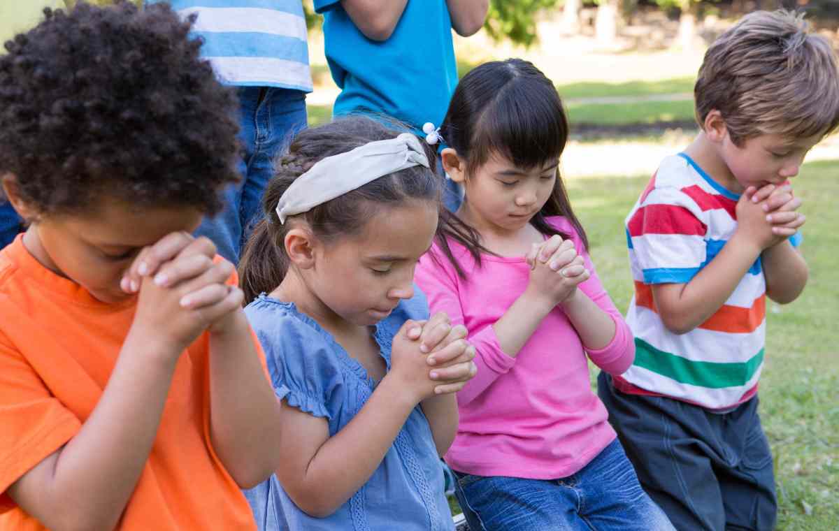 rosario dei bambini preghiera fine pandemia