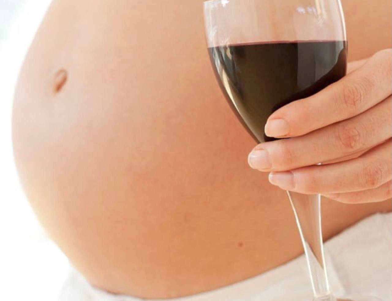 alcol in gravidanza (fonte Instagram @dietista.saragentile)