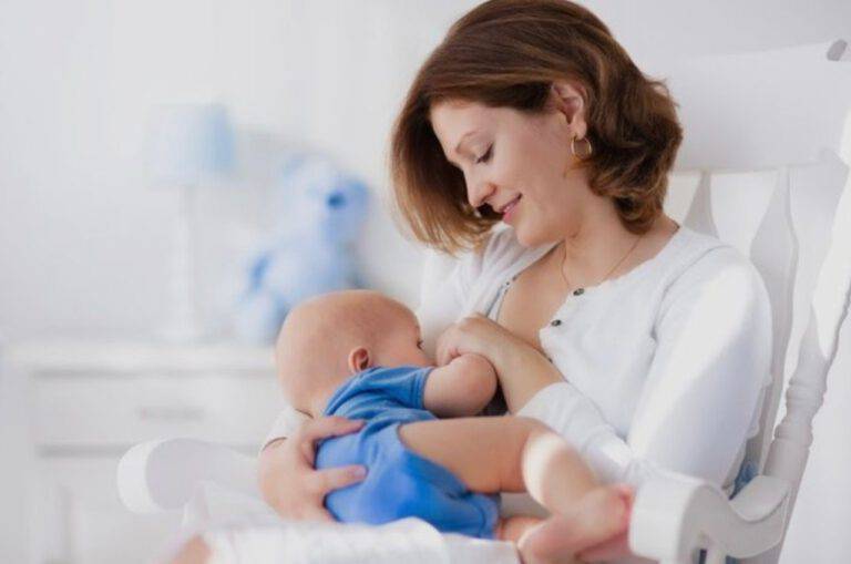 Come Capire Se Il Neonato è Sazio Allattamento: come capire se il bebè ha fame o è sazio