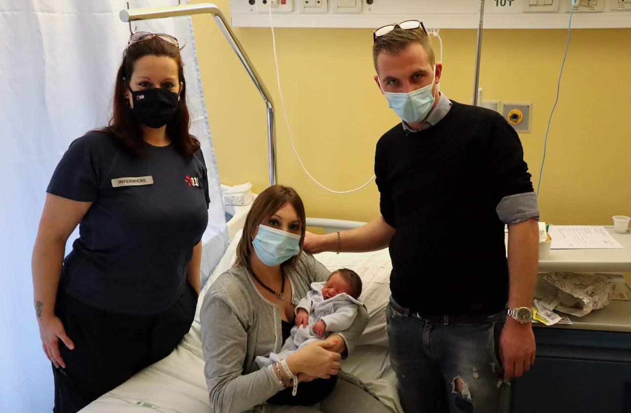 parto 12 minuti papà