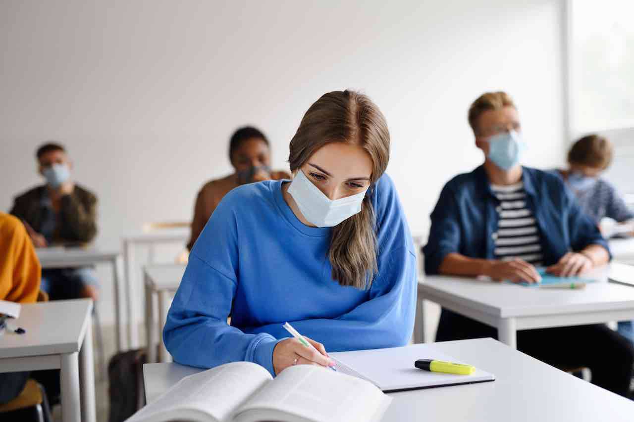 studenti scuole superiori presenza