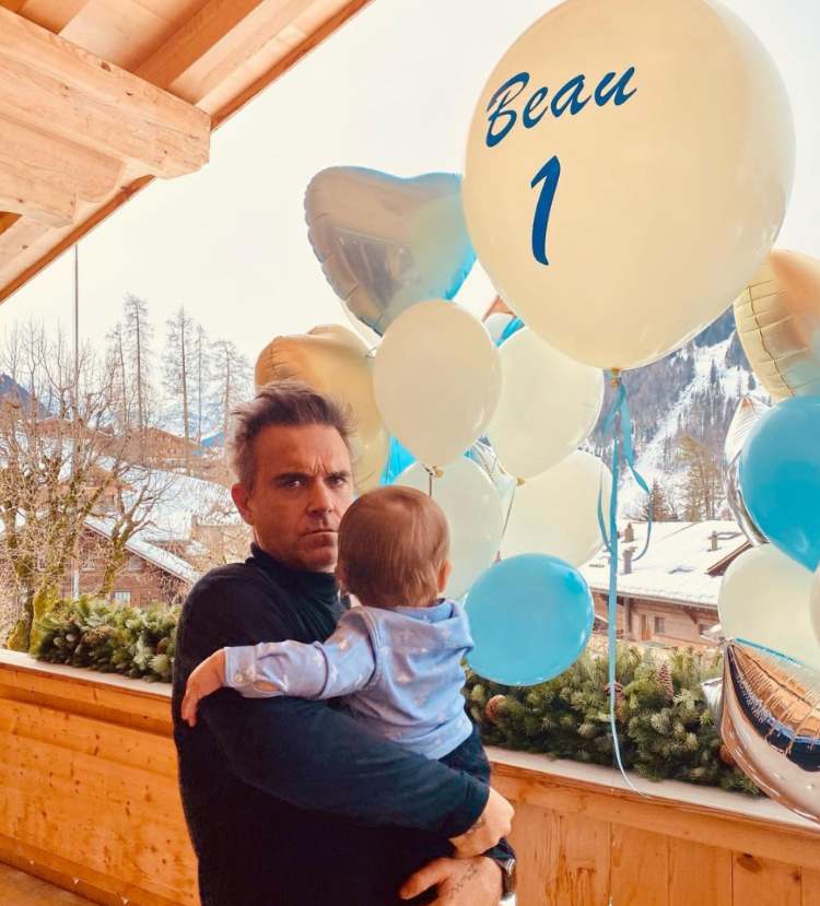 Robbie Williams e il figlio Beau (1)