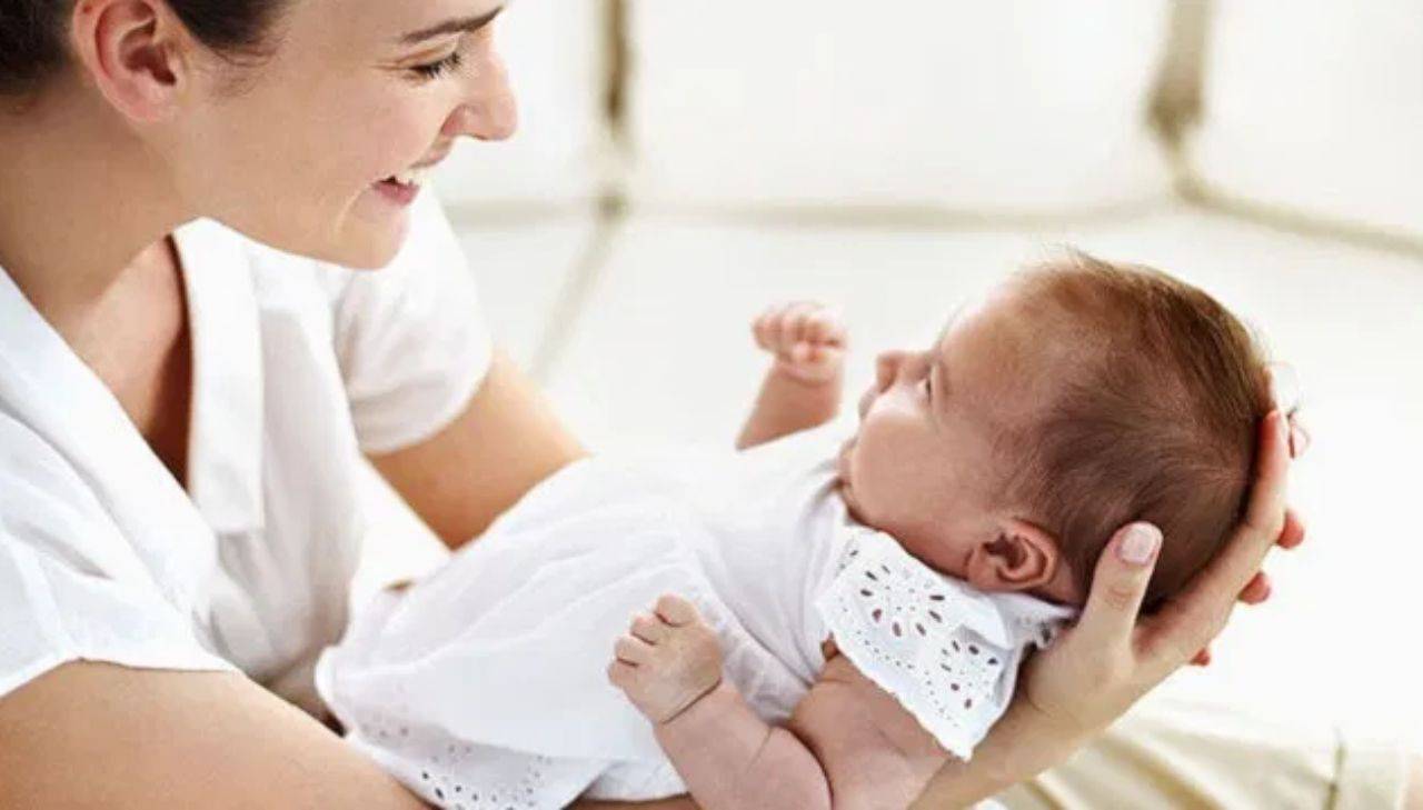 Uno studio rivela una diminuzione dei passi dopo il primo figlio