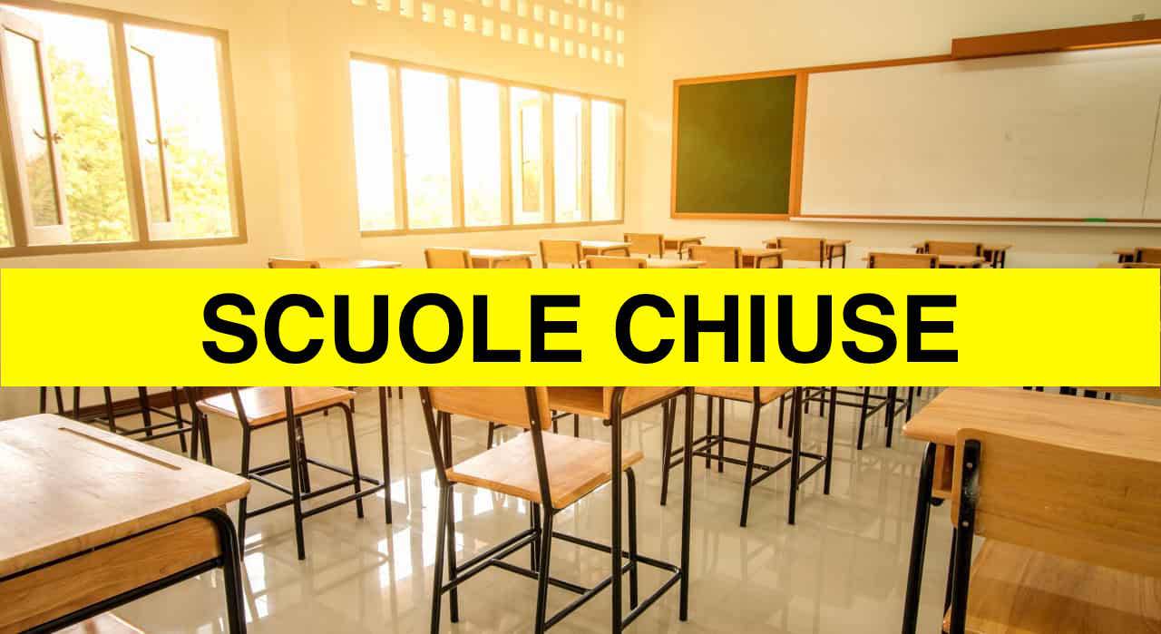 SCUOLE CHIUSE