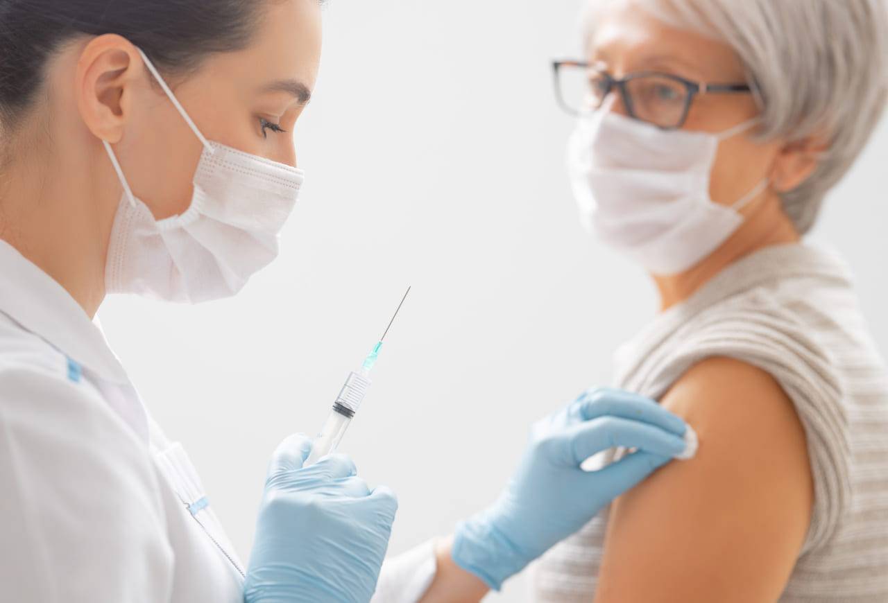 vaccinazioni covid lazio settantenni
