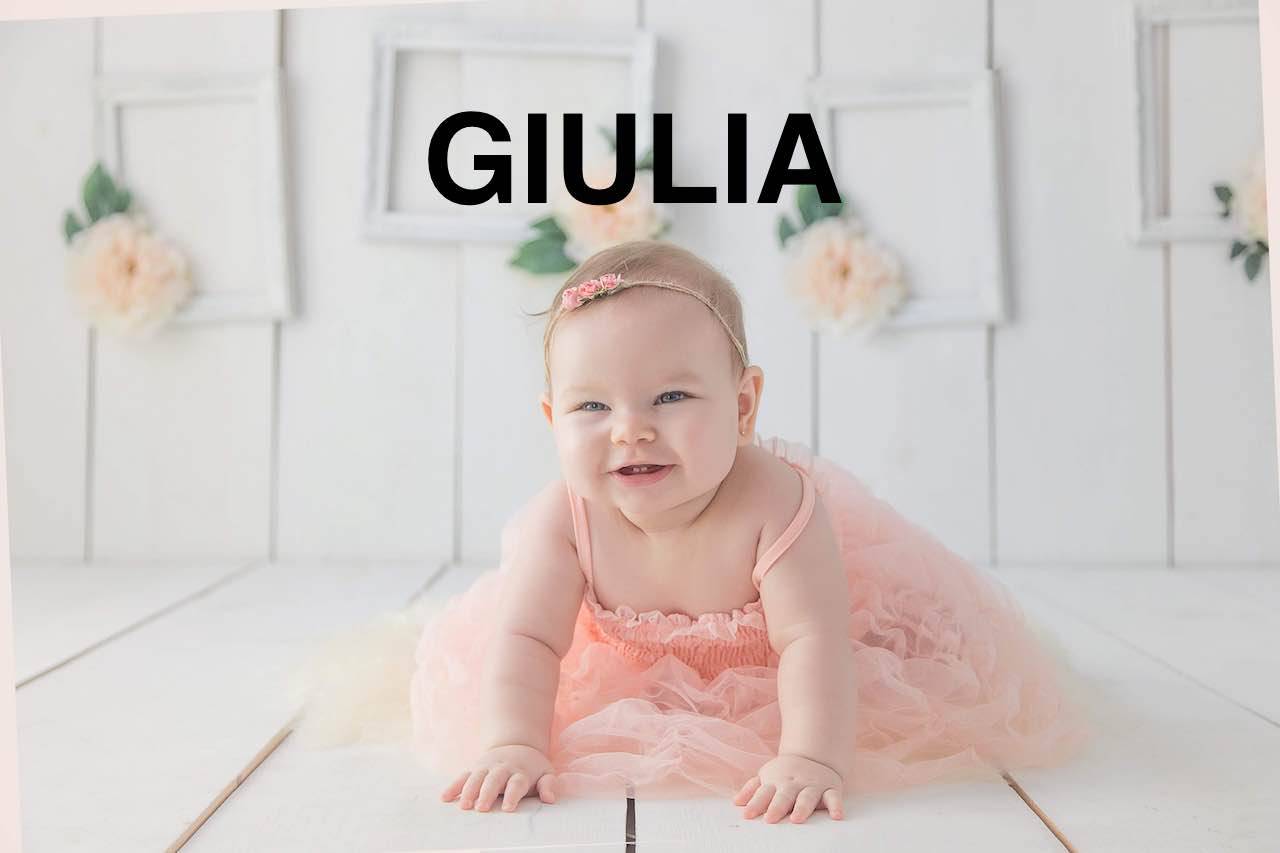 BAMBINA NOME GIULIA