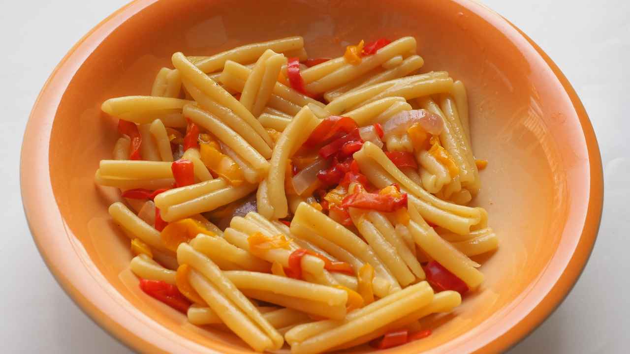 pasta con peperoni