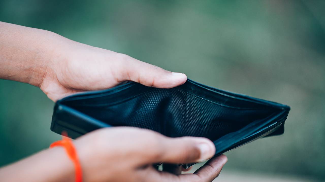 problemi soldi segno