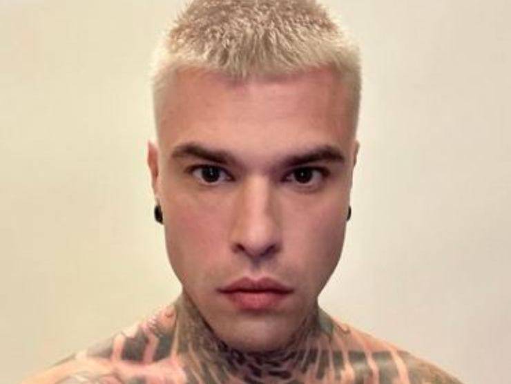 Fedez nuovo look