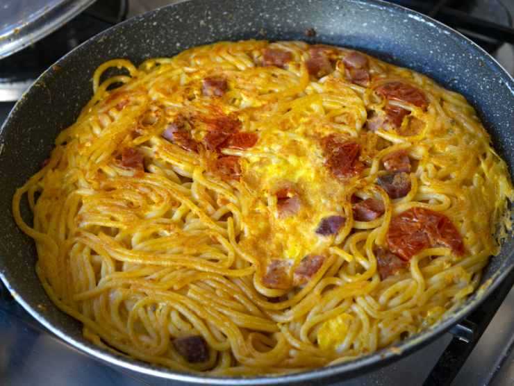 frittata di maccheroni