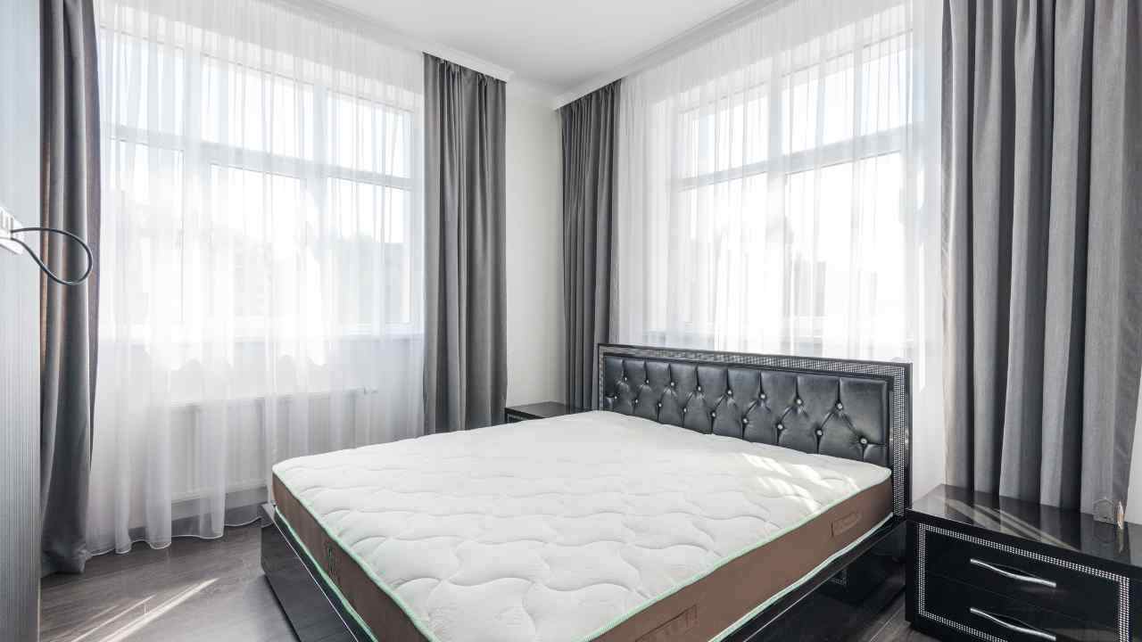 dormire materasso pulito 