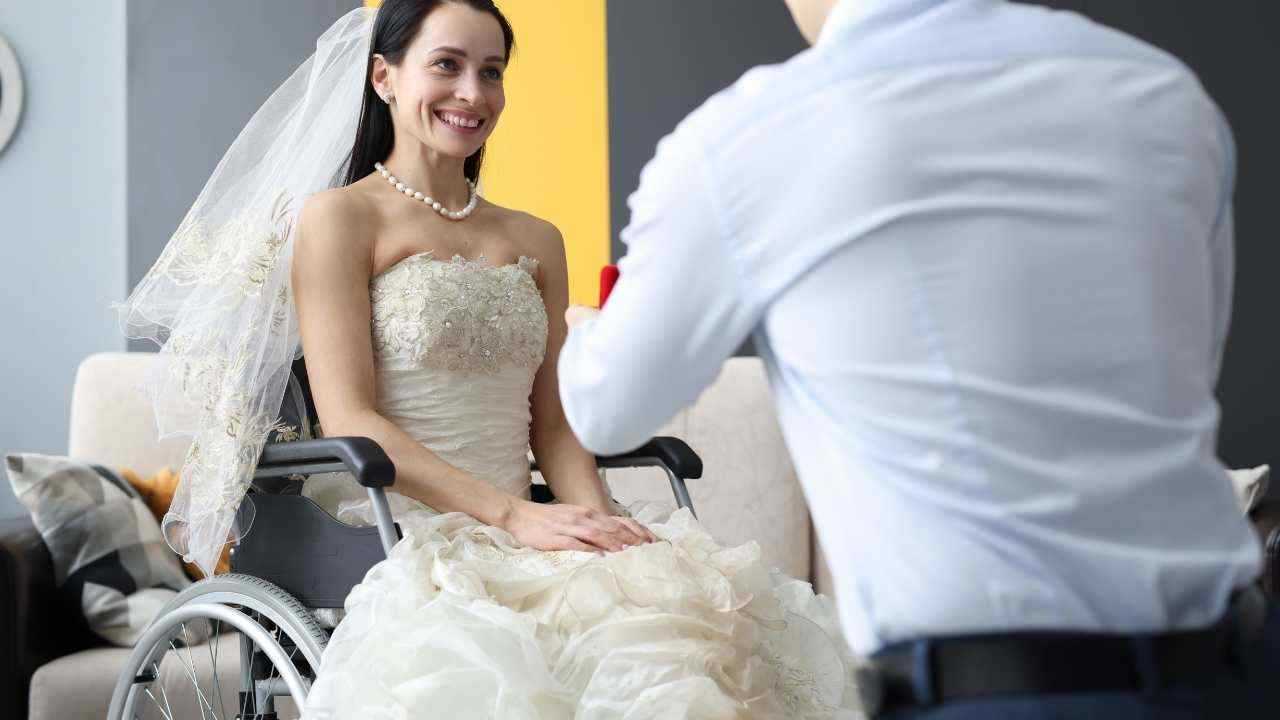 sposa sedia rotelle