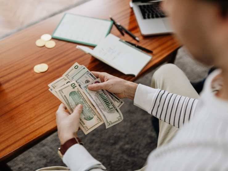 metà novembre soldi