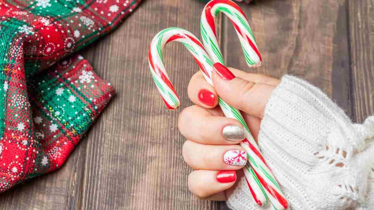 manicure natale 2022